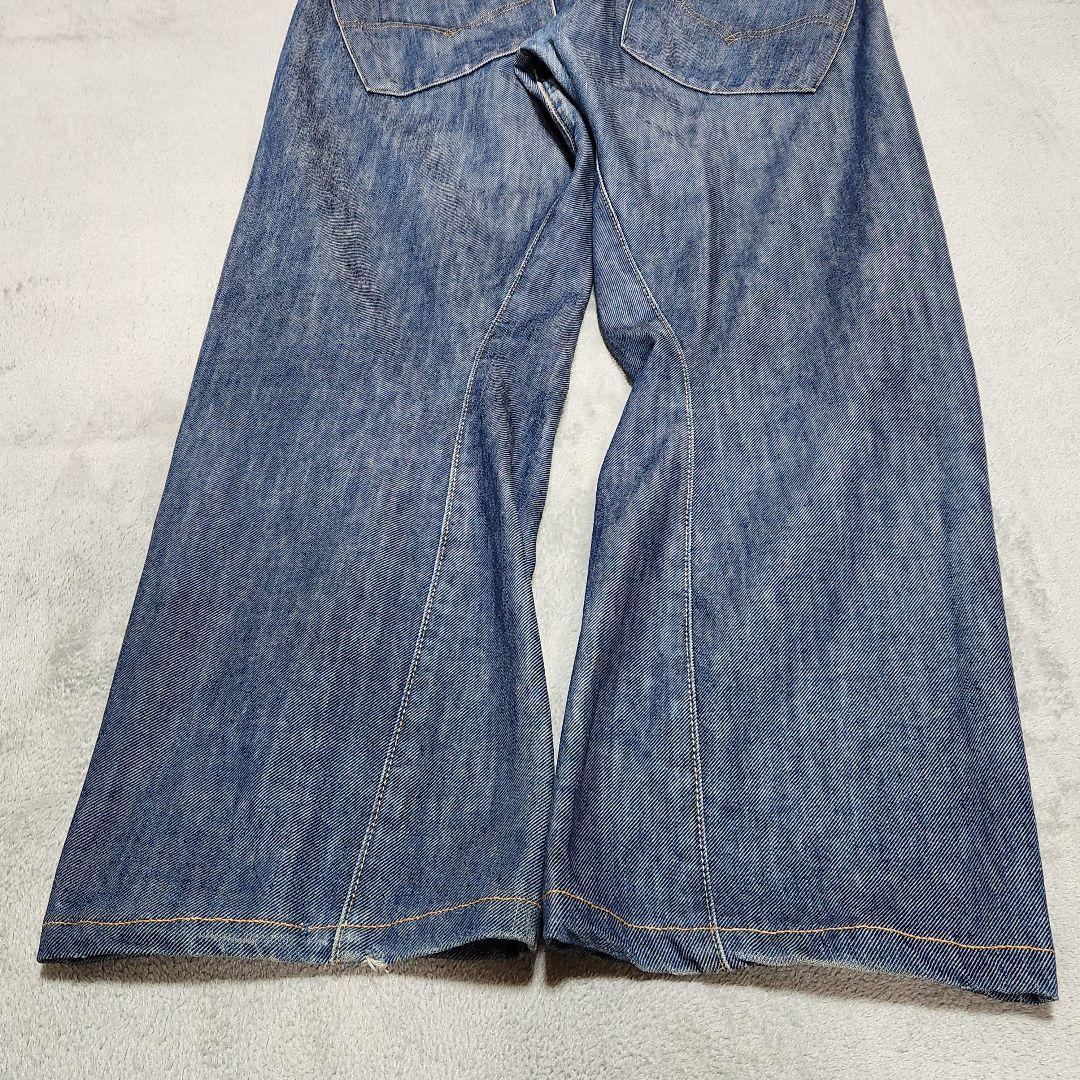 リーバイス ENGINEERED JEANS RELAXED W31 立体裁断