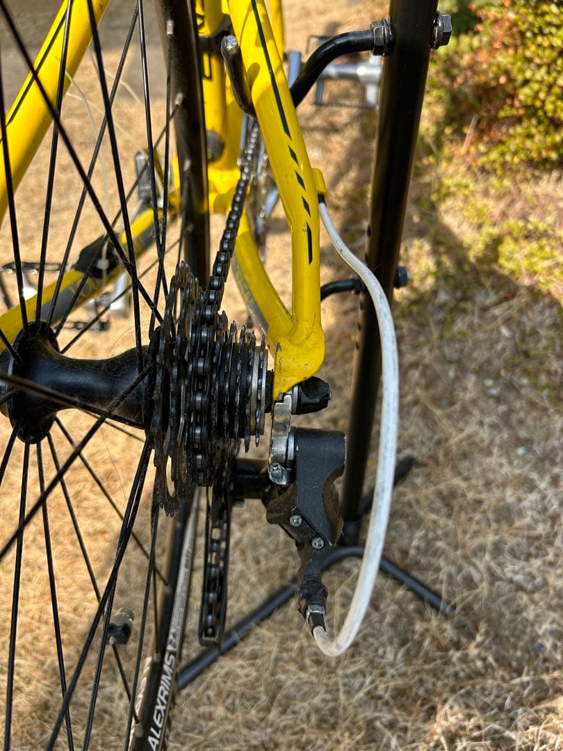 Louis Garneau ren2 イエロー キッズロードバイク
