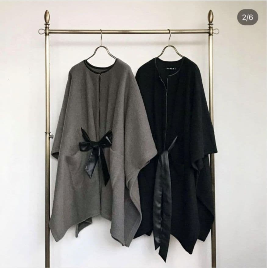 未使用　SYSORUS ベルテッドプレーンポンチョMOCHA GRAY
