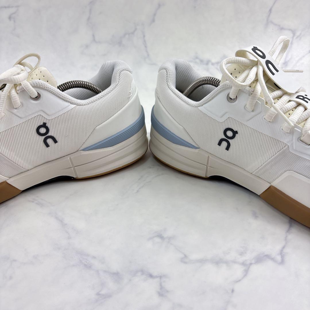 【美品】On THE ROGER Pro テニスシューズ　ホワイトブルー27.5