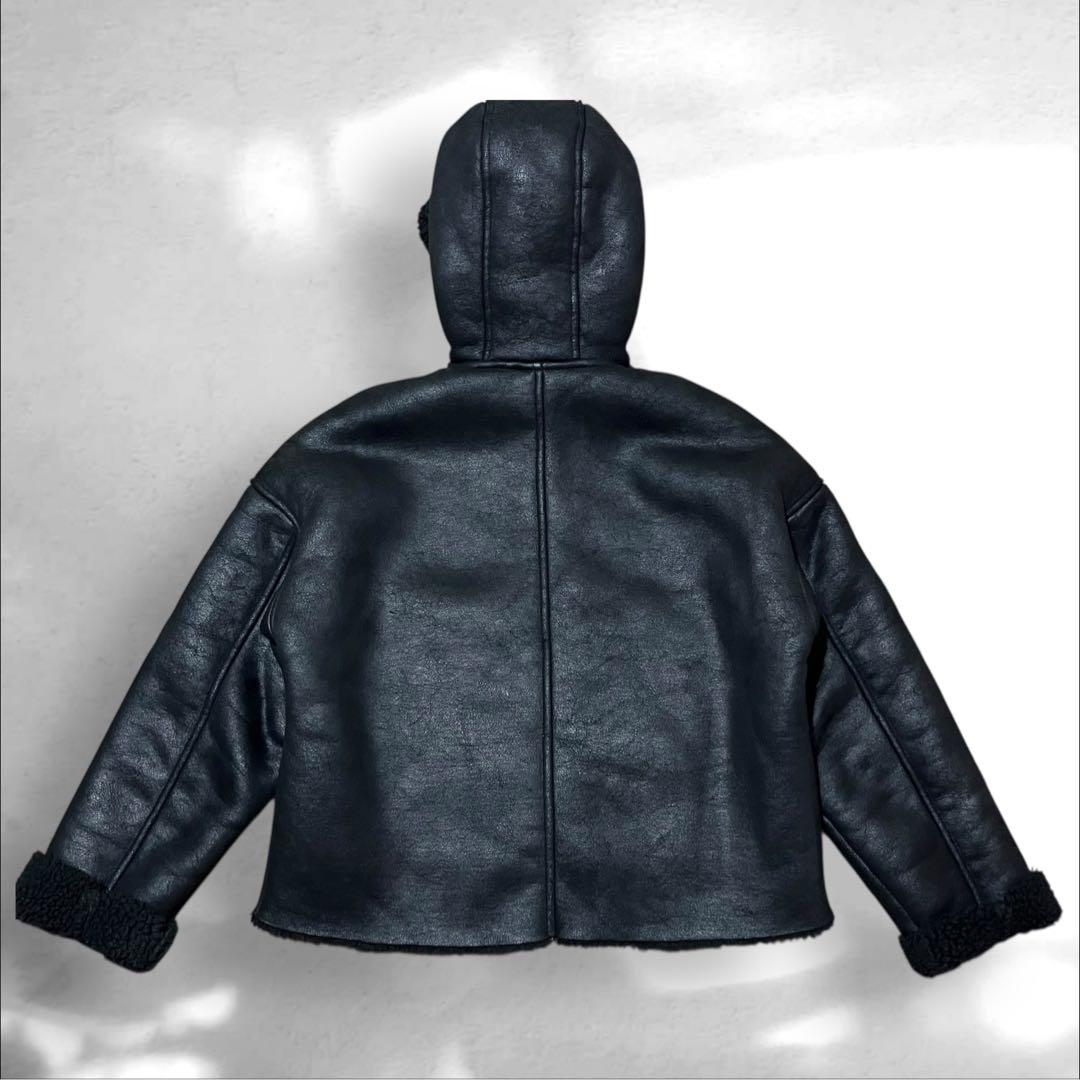 ZARA フード付き　ムートン　フェイクレザージャケット　ムートンジャケット
