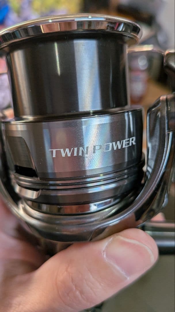 リール SHIMANO 24 TWIN POWER 4000MHG