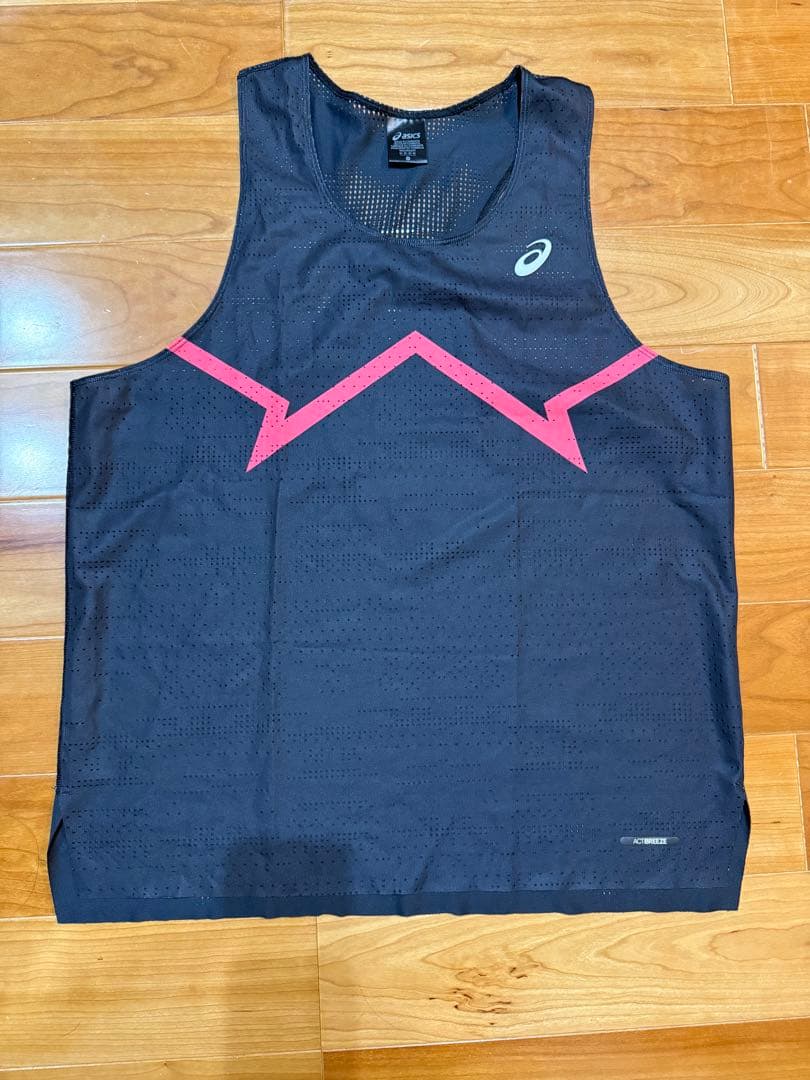 新品同様　アシックスASICS ランニングタンクトップ シングレッド　M