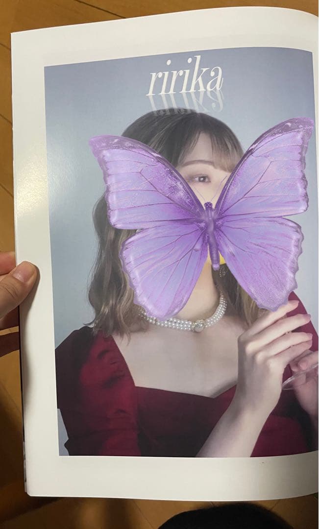 合同写真集「eight,」数量限定販売