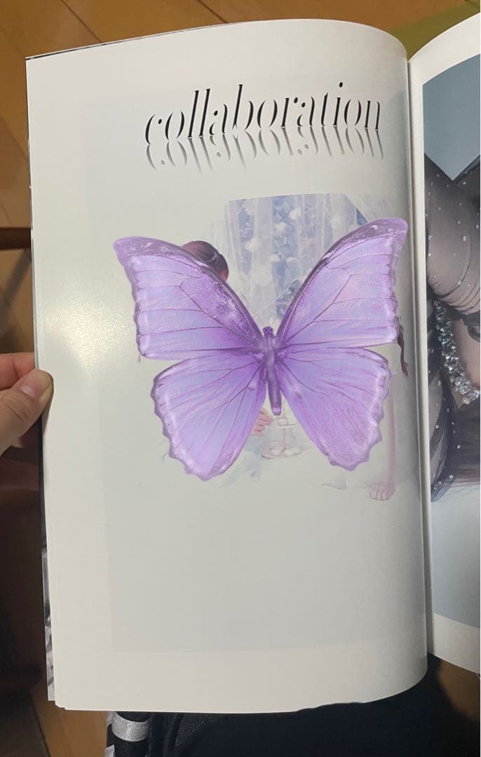 合同写真集「eight,」数量限定販売