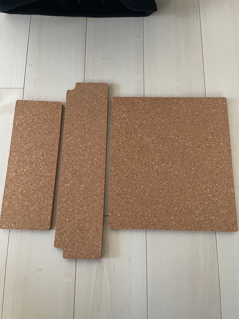 ボビーワゴン専用　コルクボード