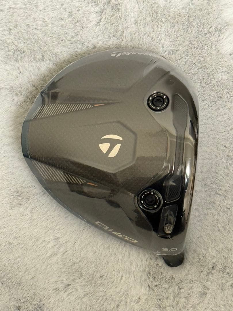 新品　未使用　テーラーメイド Qi4D 9度　ドライバーヘッド