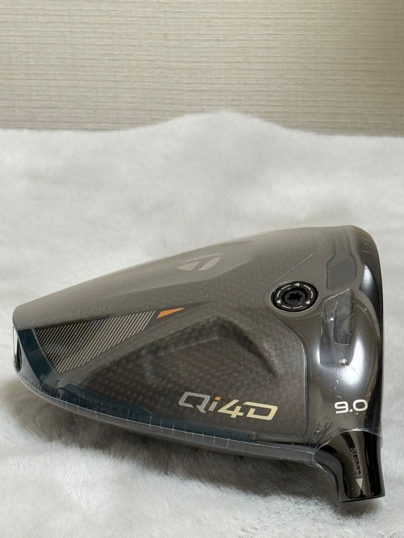 新品　未使用　テーラーメイド Qi4D 9度　ドライバーヘッド