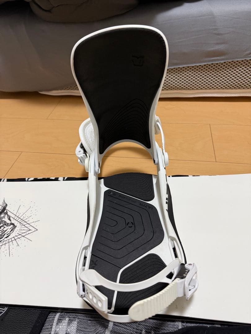 【まるさん専用】En Guard スノーボード 142cm ホワイト