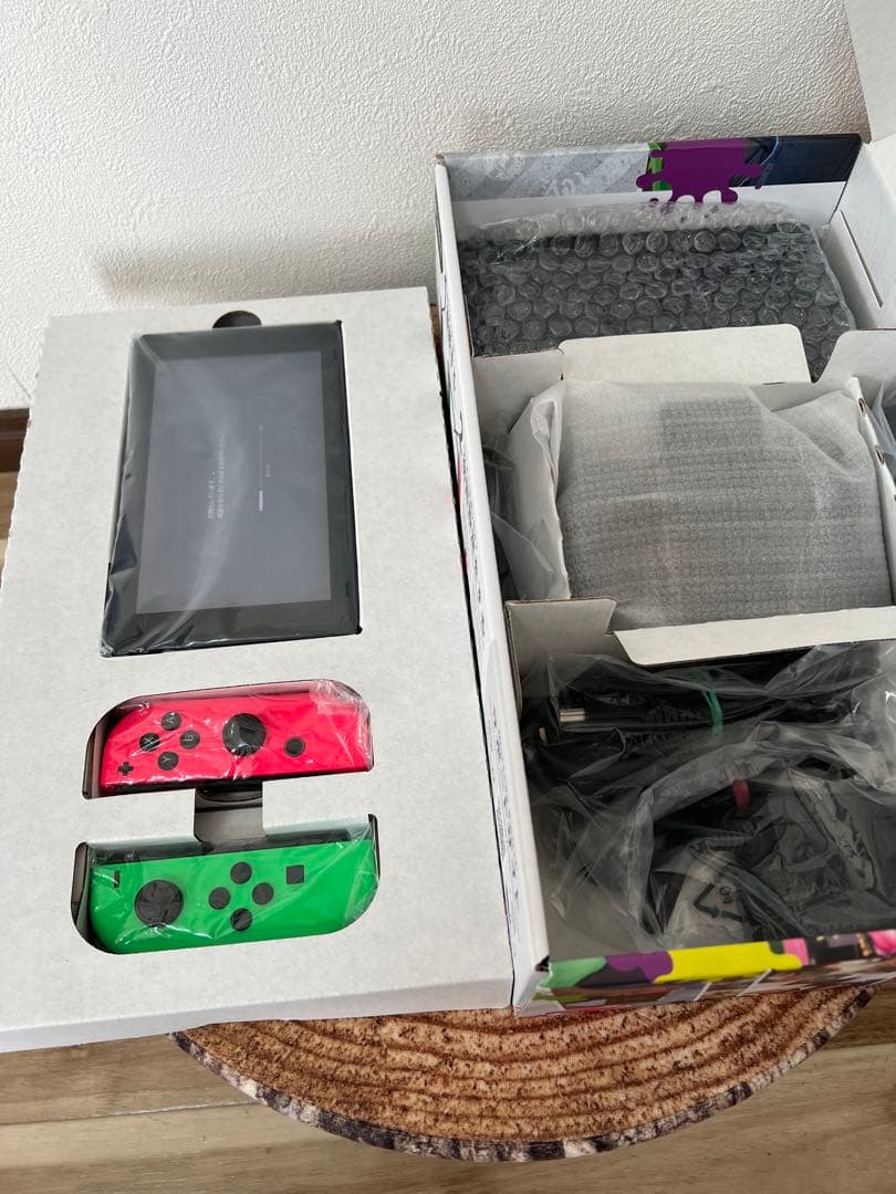 Nintendo Switch ニンテンドースイッチ本体　スプラトゥーンカラー