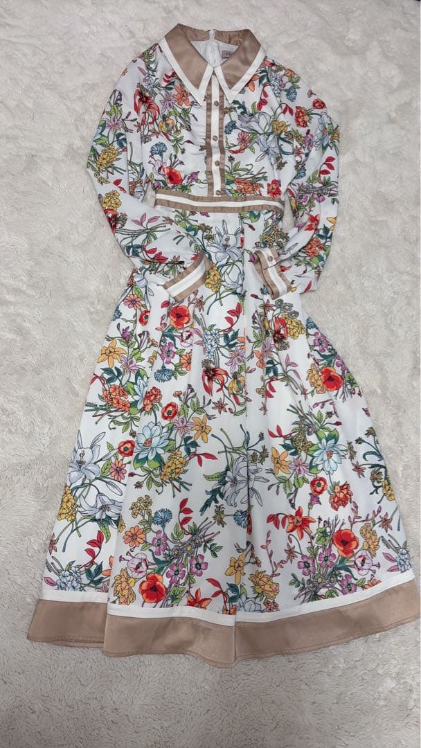 美品✨EmiriaWiz レトロ フラワー ロングワンピース 花柄
