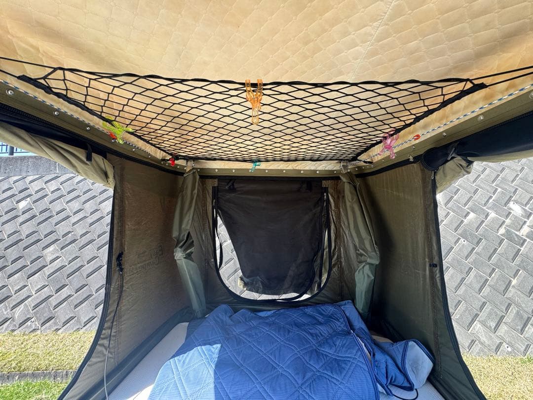 Easy Camper Tower ルーフテント 車中泊