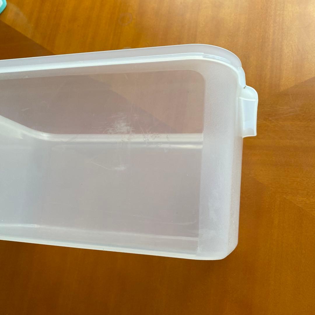 タッパーウェア 食品保存容器 半透明プラスチック ピンク　used2こセット