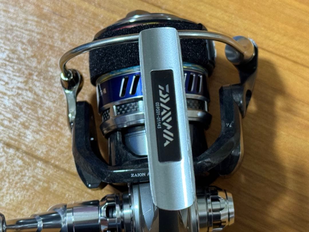 ダイワ DAIWA 10 ソルティガ 3500 スピニングリール