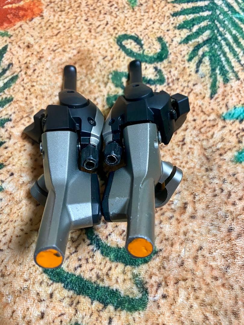 ✨Shimano Deore LX ST-M585