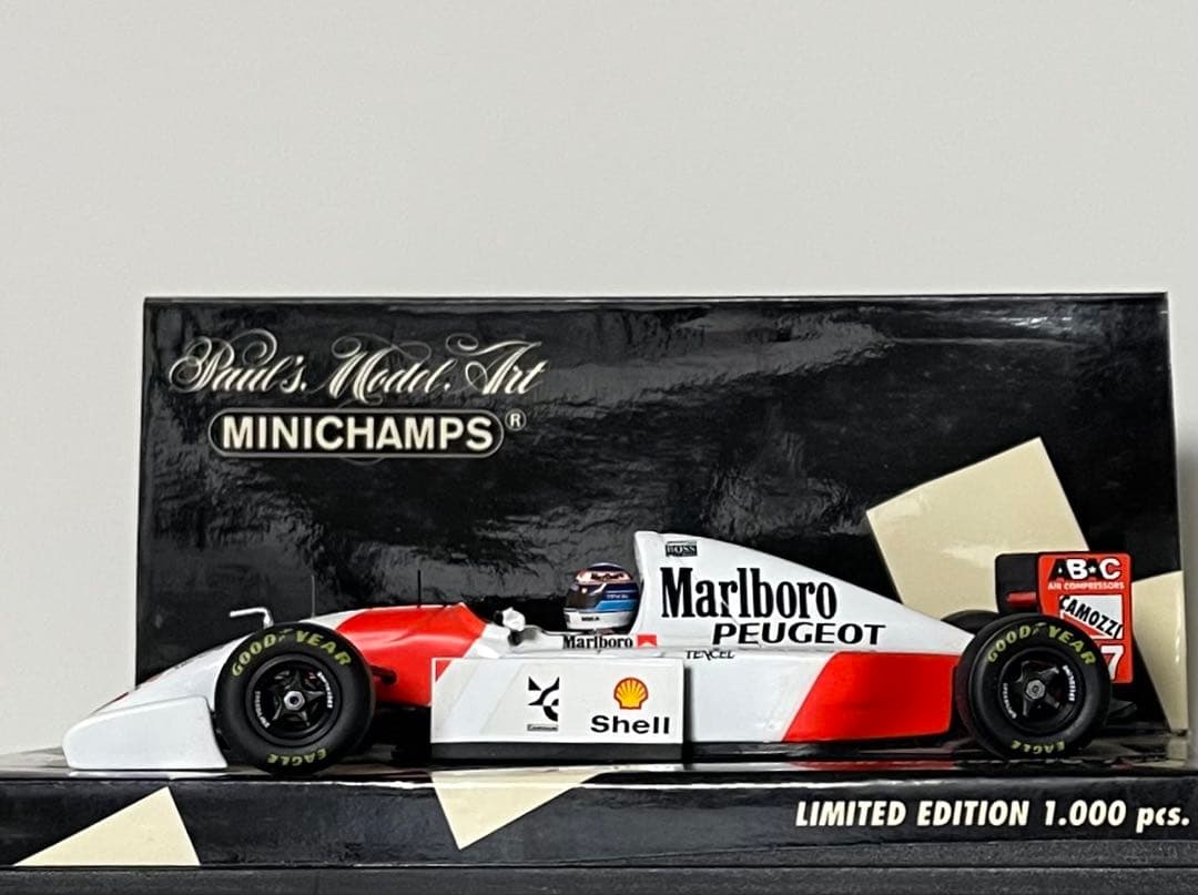 PMA 1/43 マクラーレンMP4/9 ハッキネン ミニチャンプス F1
