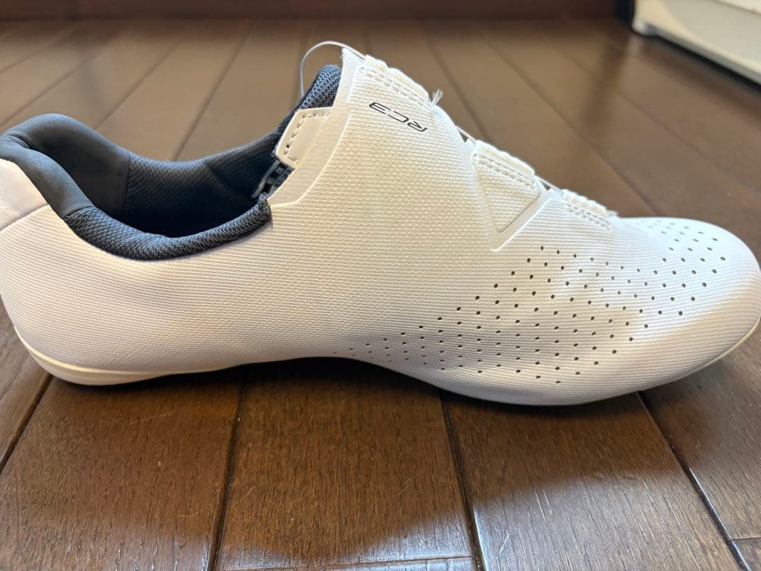 SHIMANO RC3 SH-RC300 42( 26.5cm ) ワイド