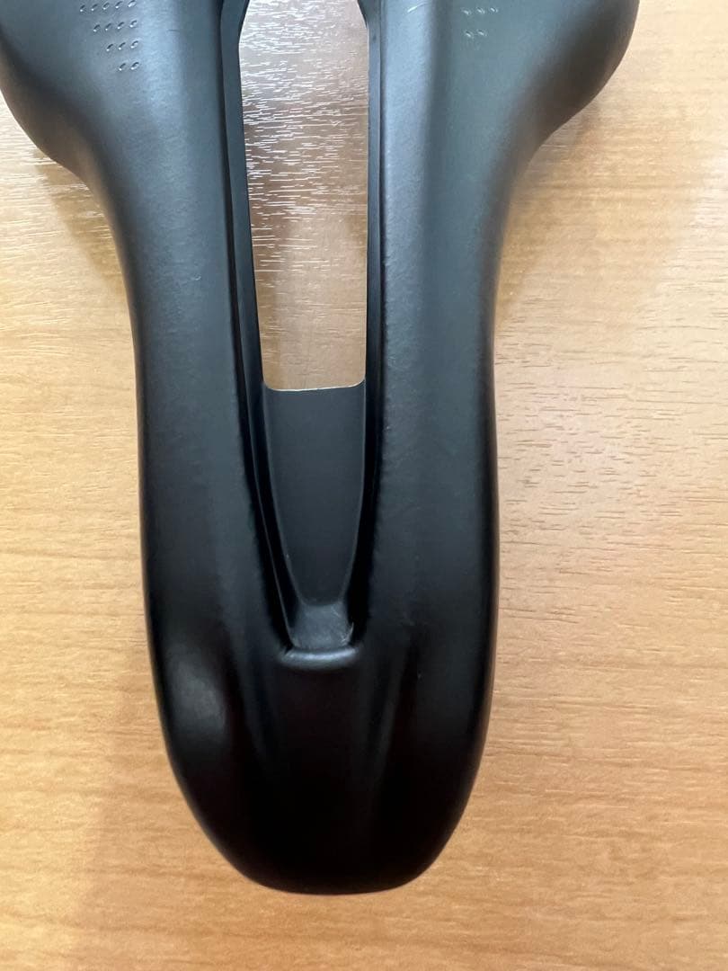 Specialized Power サドル ブラック　143mm