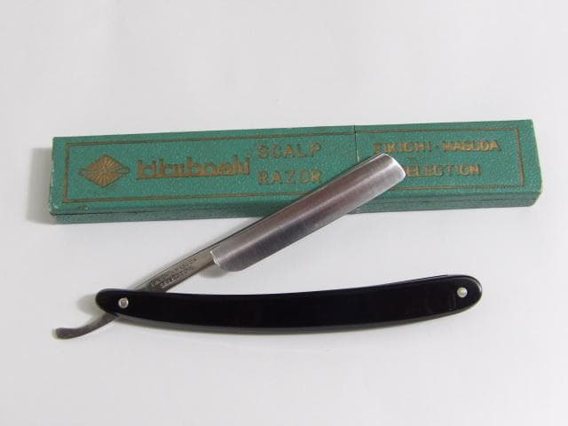 西洋剃刀　kikuboshi　菊星　RAZOR　かみそり　カミソリマツダエイキチ