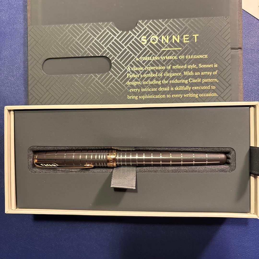 Parker Sonnet 万年筆 黒 インクカートリッジ付き