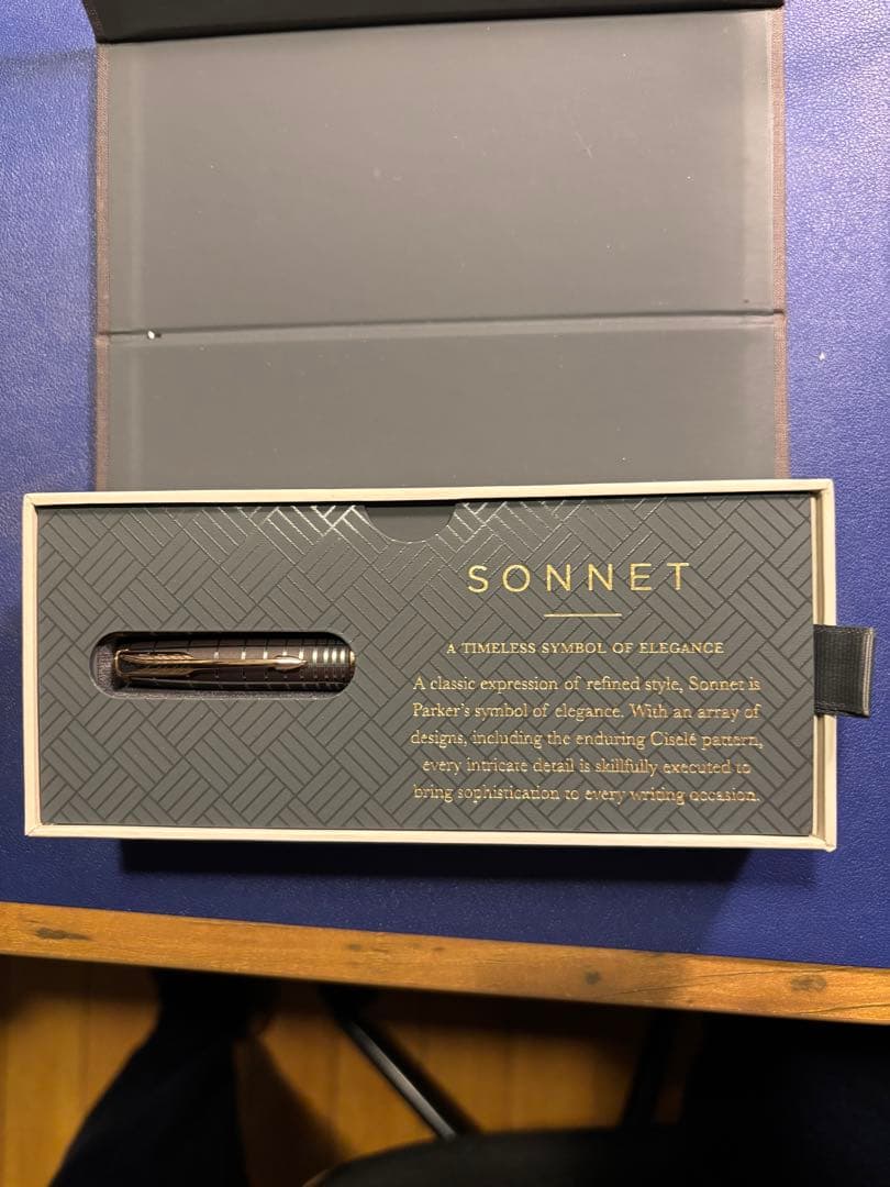 Parker Sonnet 万年筆 黒 インクカートリッジ付き