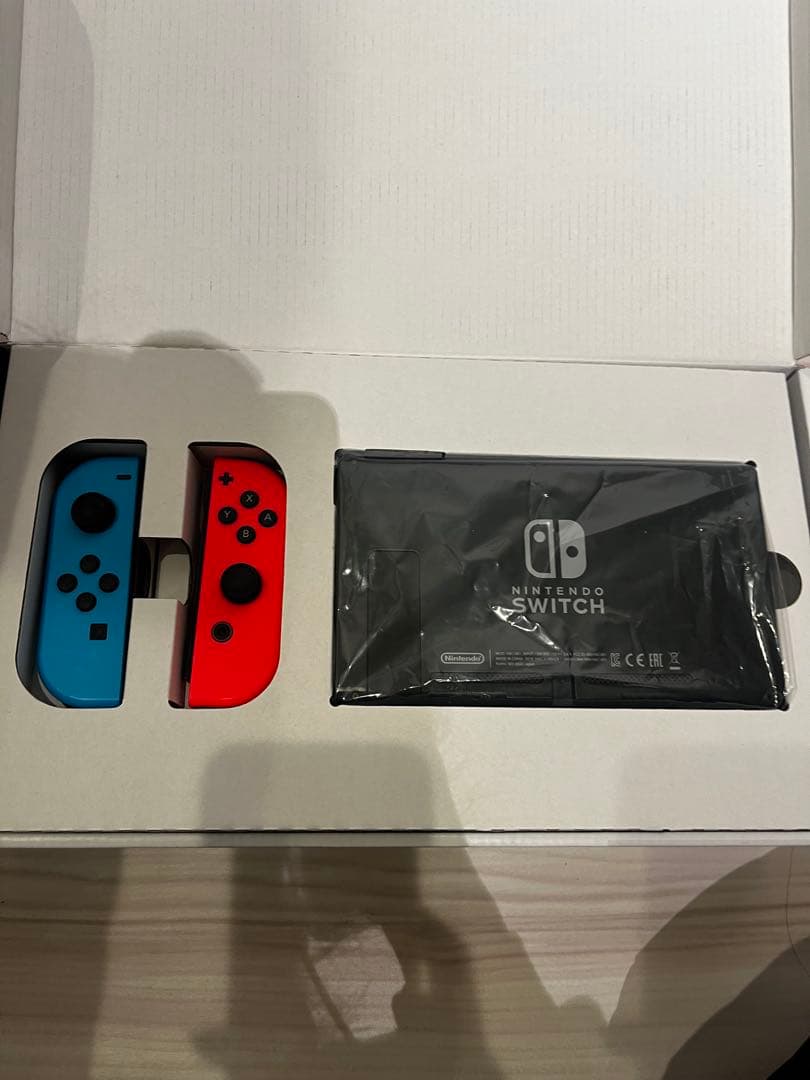 Nintendo Switch ネオンブルー/レッド 本体