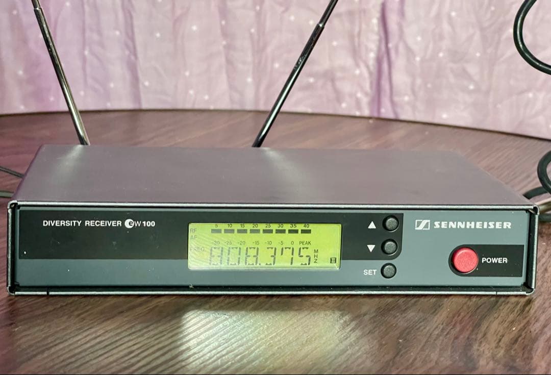 ⑤Sennheiser EW100 B帯 ワイヤレスシステム ラベリアマイク付き