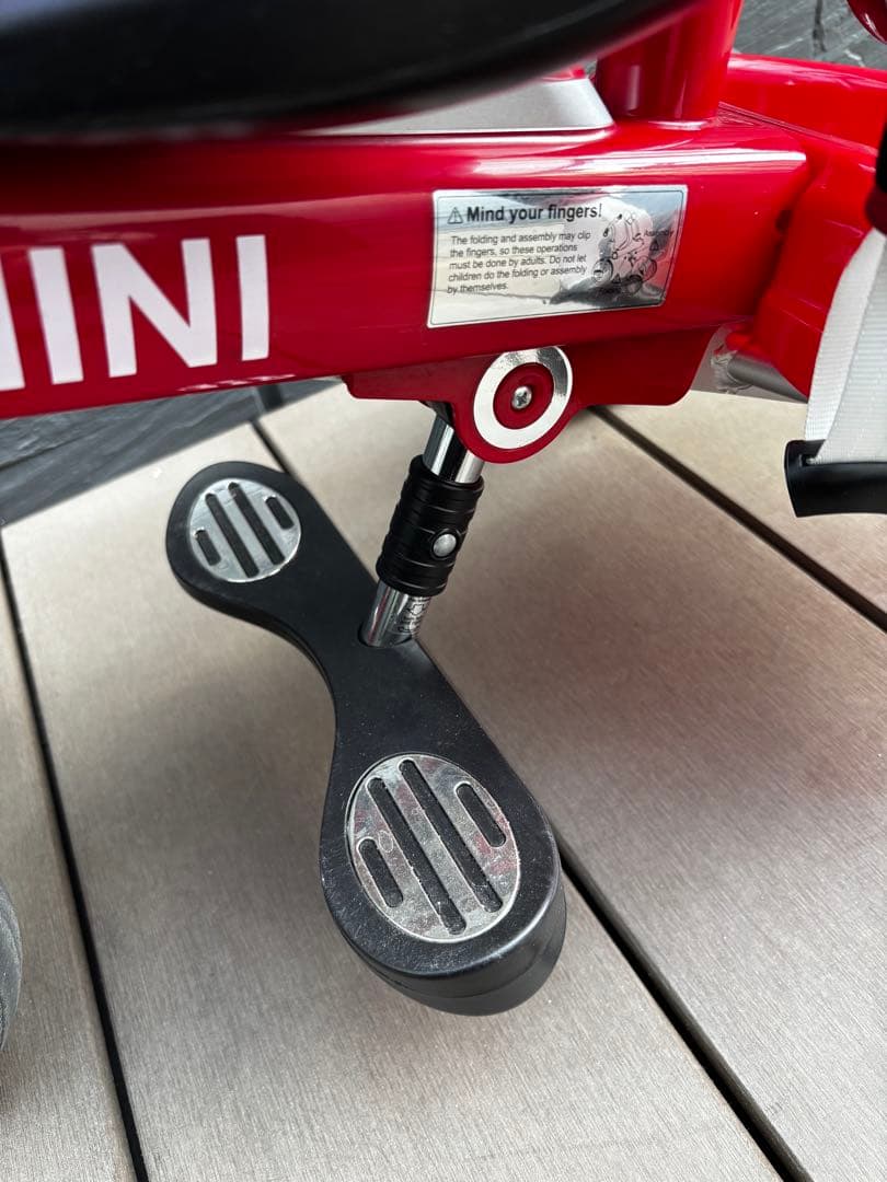 【美品】MINI 公式ライセンス　折りたたみ式　三輪車　手押し　赤　クーパー