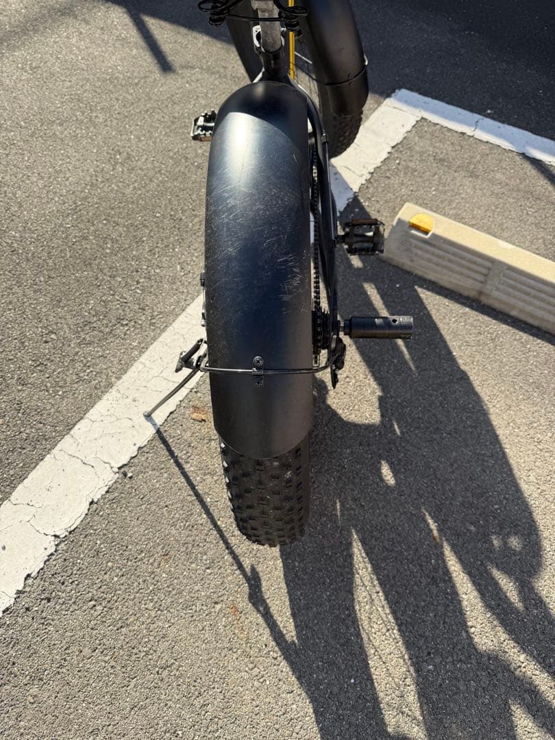 ファットバイク極太タイヤ　マッドブラック　引き取り限定　値下げしました