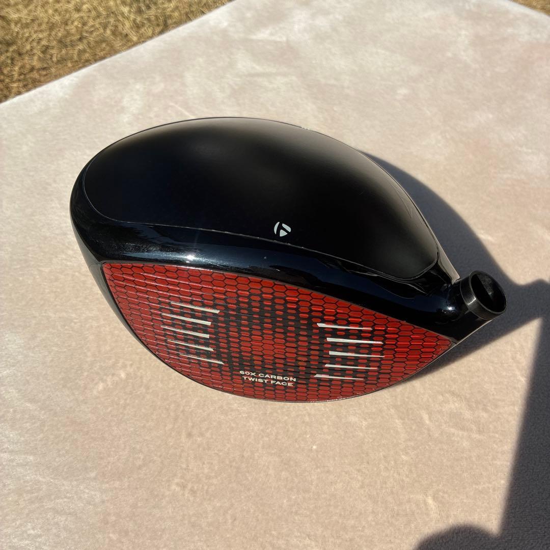 TaylorMade STEALTH ドライバーとヘッドカバー