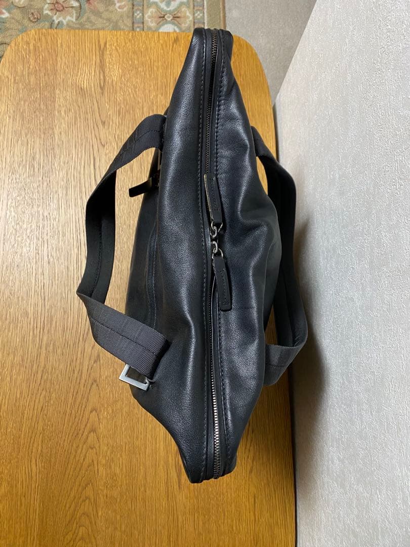 GIORGIOARMANI ジョルジオアルマーニ トートバッグ　ブラック