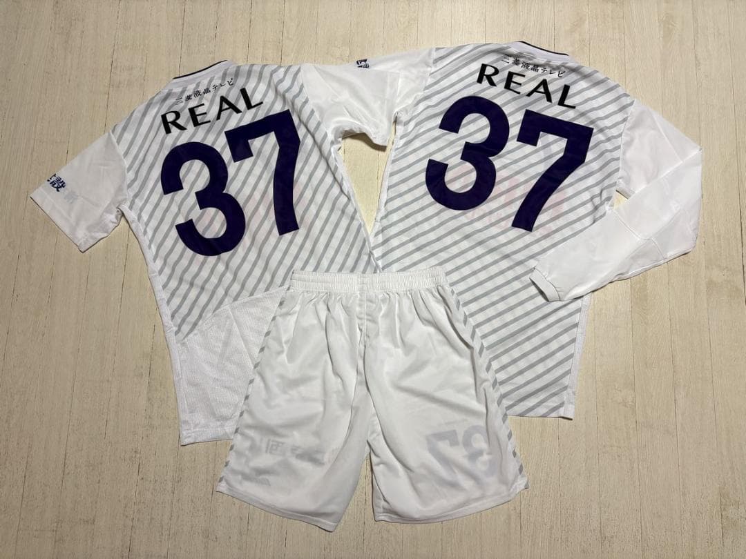 明治大学 サッカー部 選手支給 実使用 公式戦用 ユニフォーム 上下セット 白