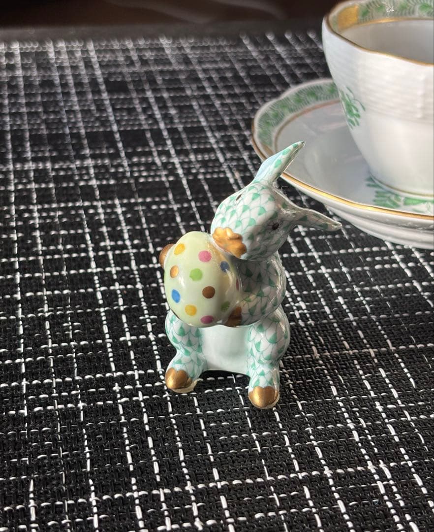 ヘレンド HEREND フィギュリン イースターバニーグリーン