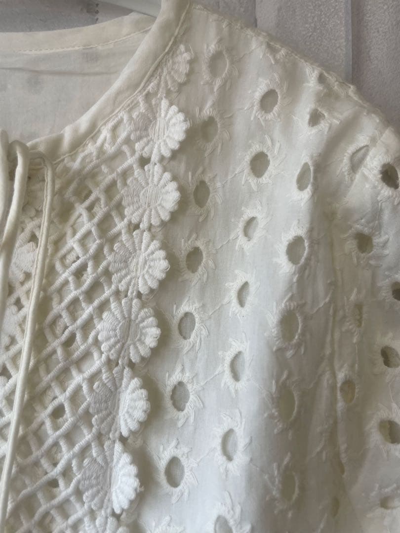 ◉新品◉freadaフリーダ　カットワーク刺繍ワンピース