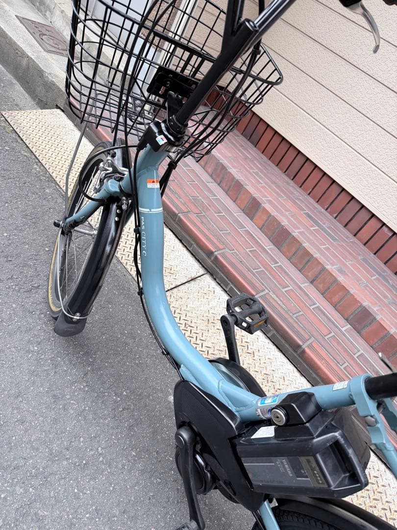 大阪府　ヤマハ　電動アシスト自転車 ブルー 前面バスケット付き