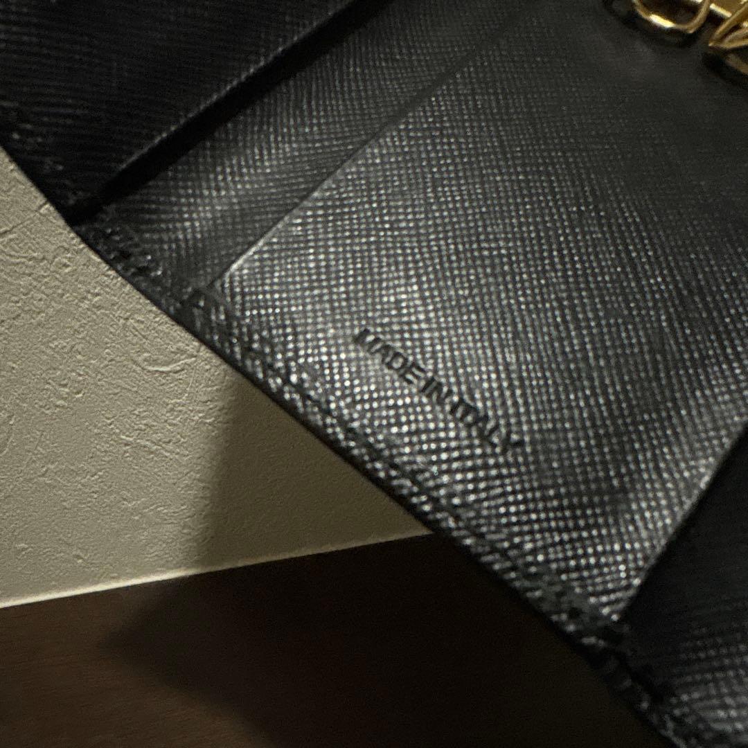 プラダ　PRADA レザー　キーケース　ブラック