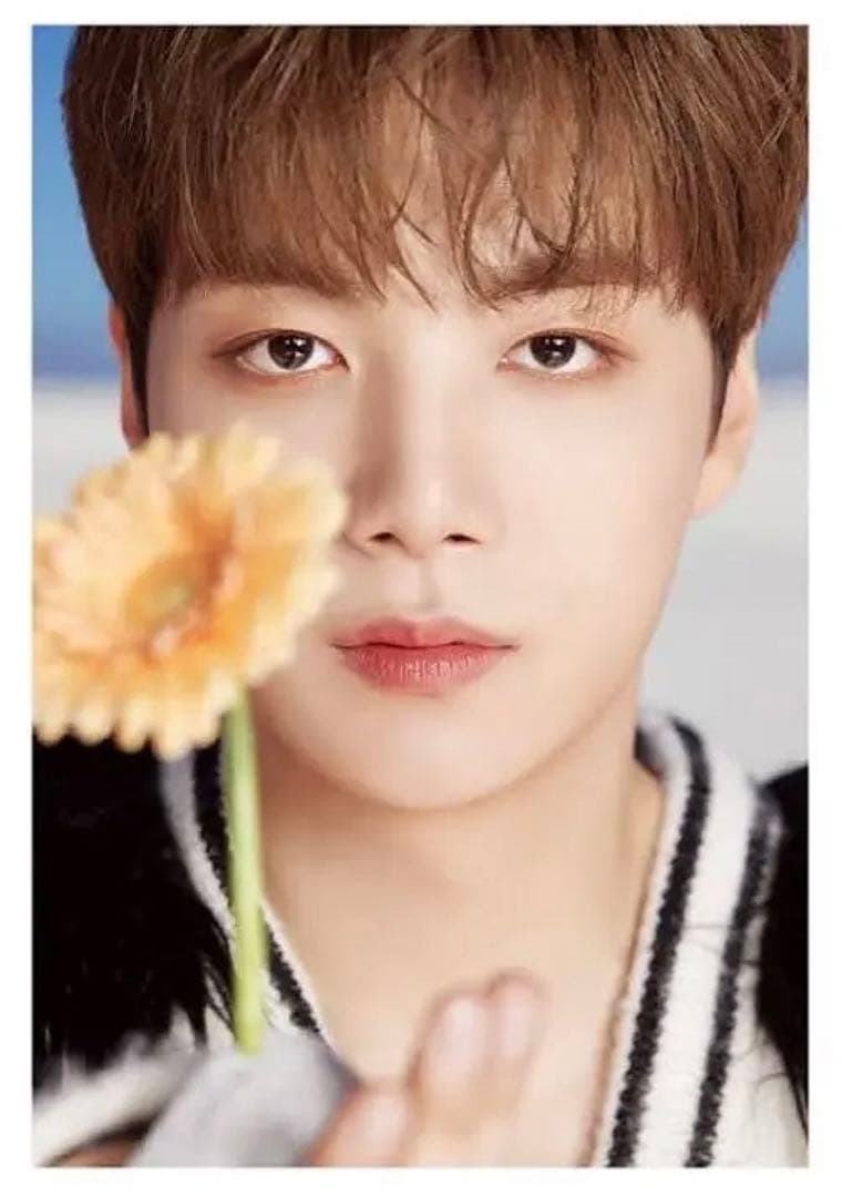 DICON ◎ NU'EST JR キムジョンヒョン ◎ 写真集 フォトブック