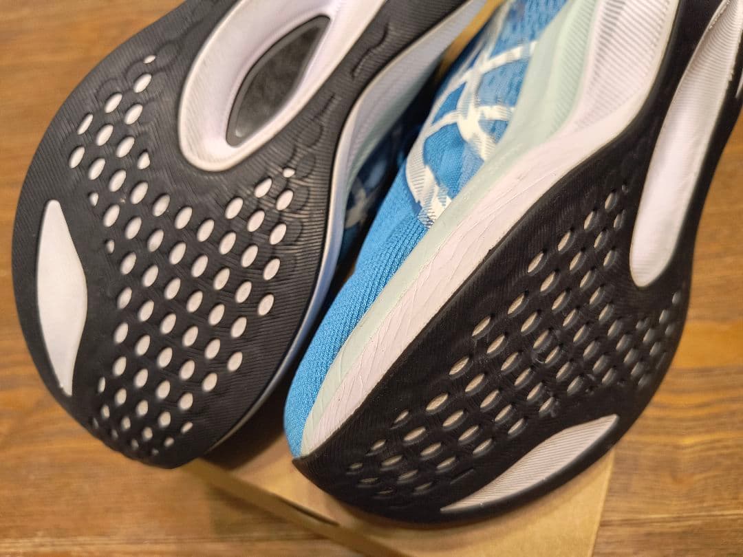 ASICS MAGIC SPEED4 マジックスピード4 25.5cm
