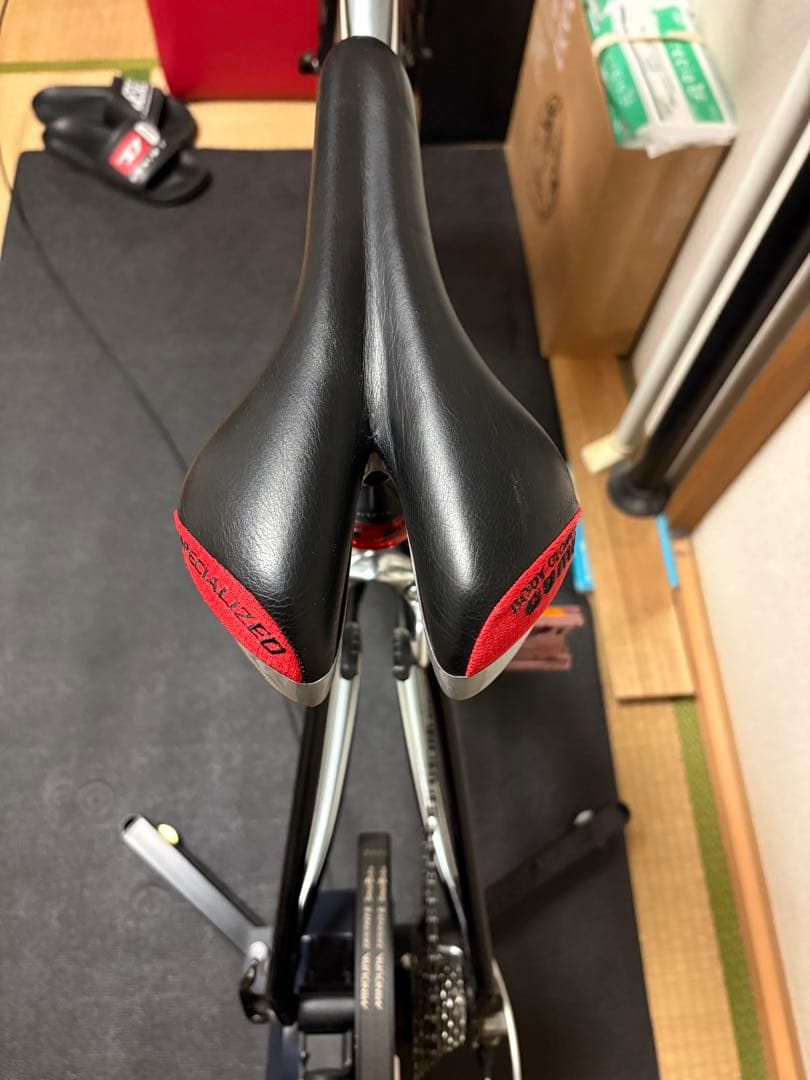美品スペシャライズド　ドルチェ44サイズ　8速　完成車　説明文をお読みください。