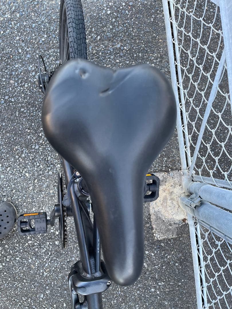 tern LINK B7 20インチ　折り畳み自転車　ターン