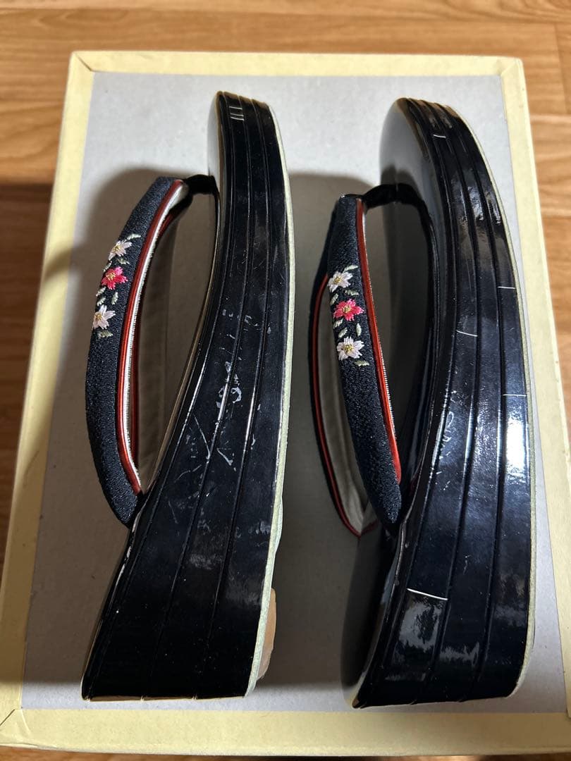キンワシ印　黒地　和装用バッグ&草履