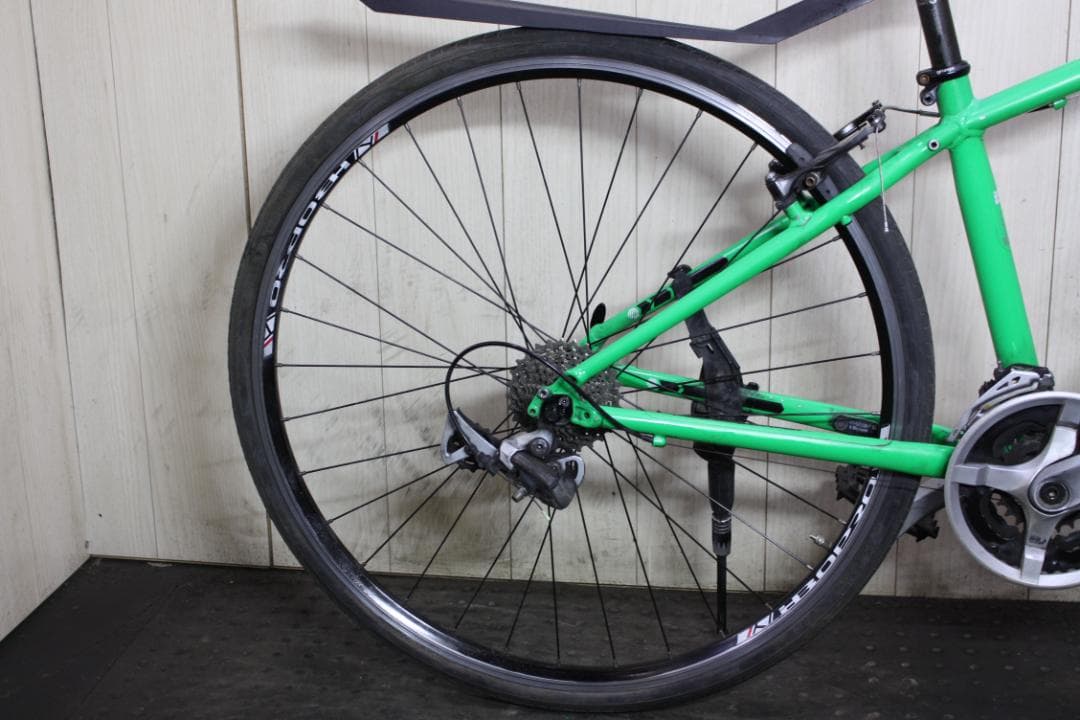 TREKトレック FX2 700C アルミ 24速 380mm クロスバイク