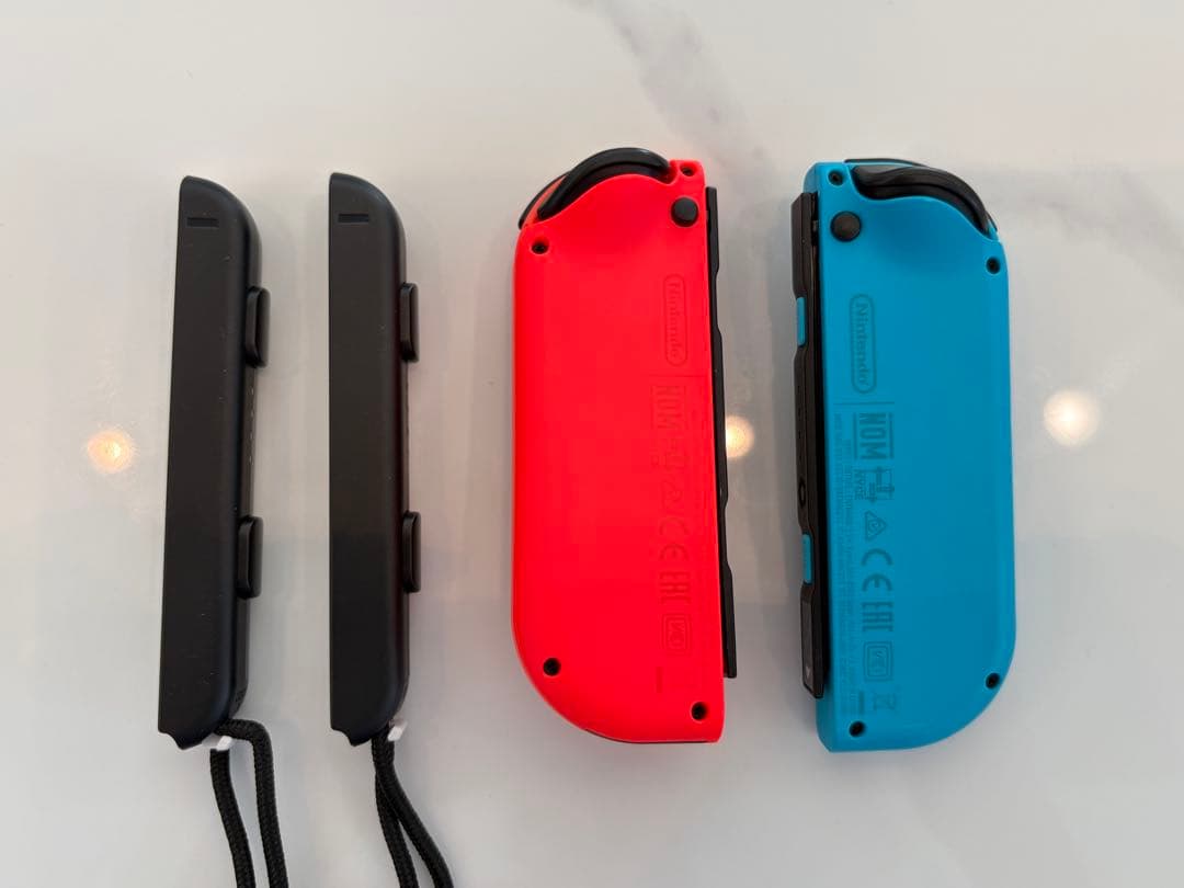 【新型箱付き】ニンテンドースイッチ　本体　付属品完備　ネオンカラー　付属品完備