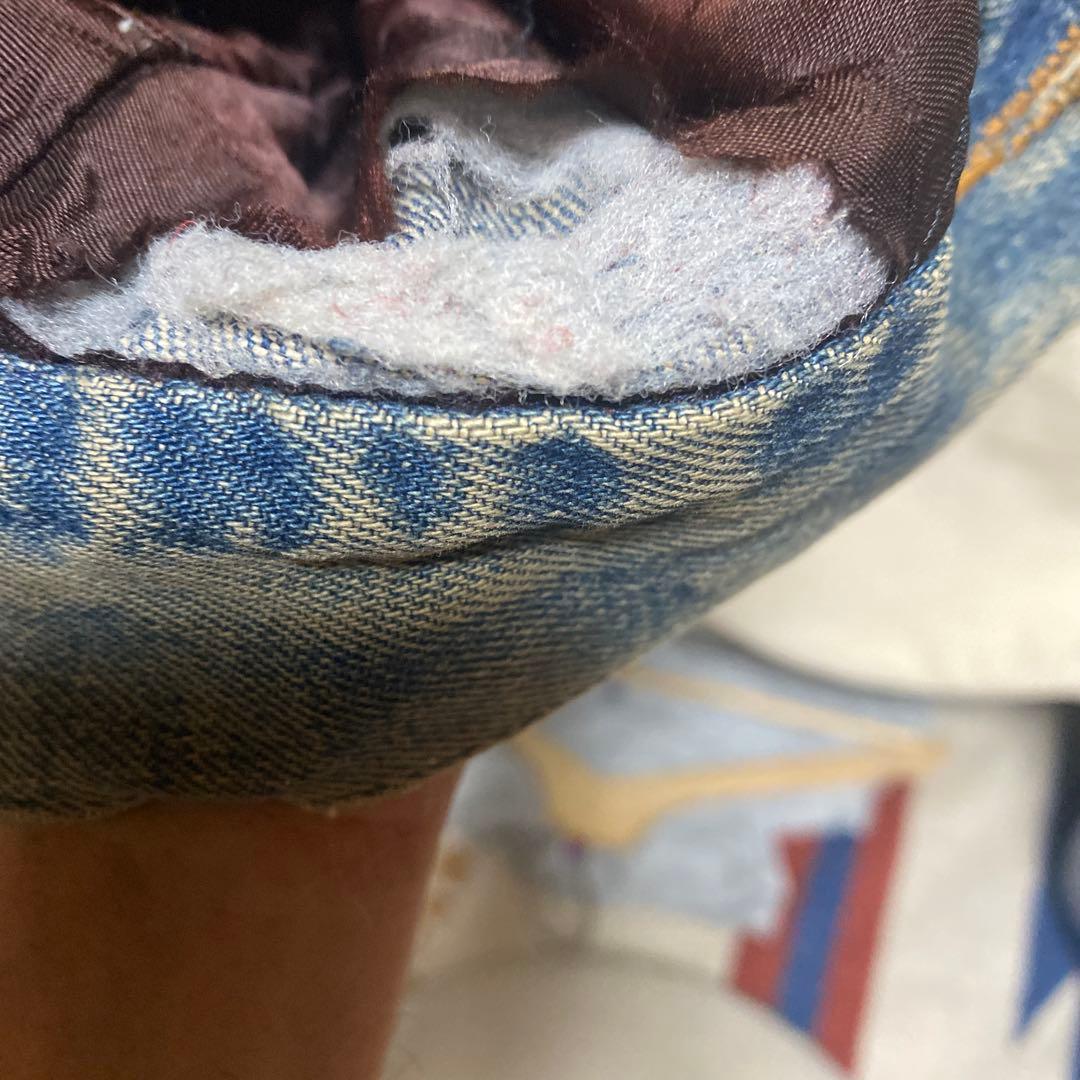 ブランケット付き(アカ)ダメージ加工。