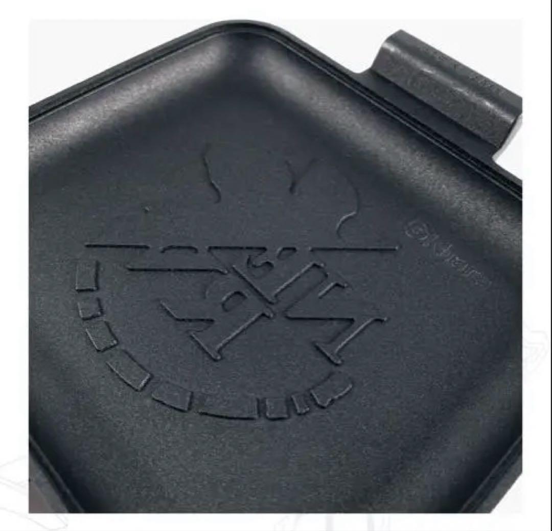 未使用　値下げ新品　EVA STORE ホットサンドメーカー/NERV