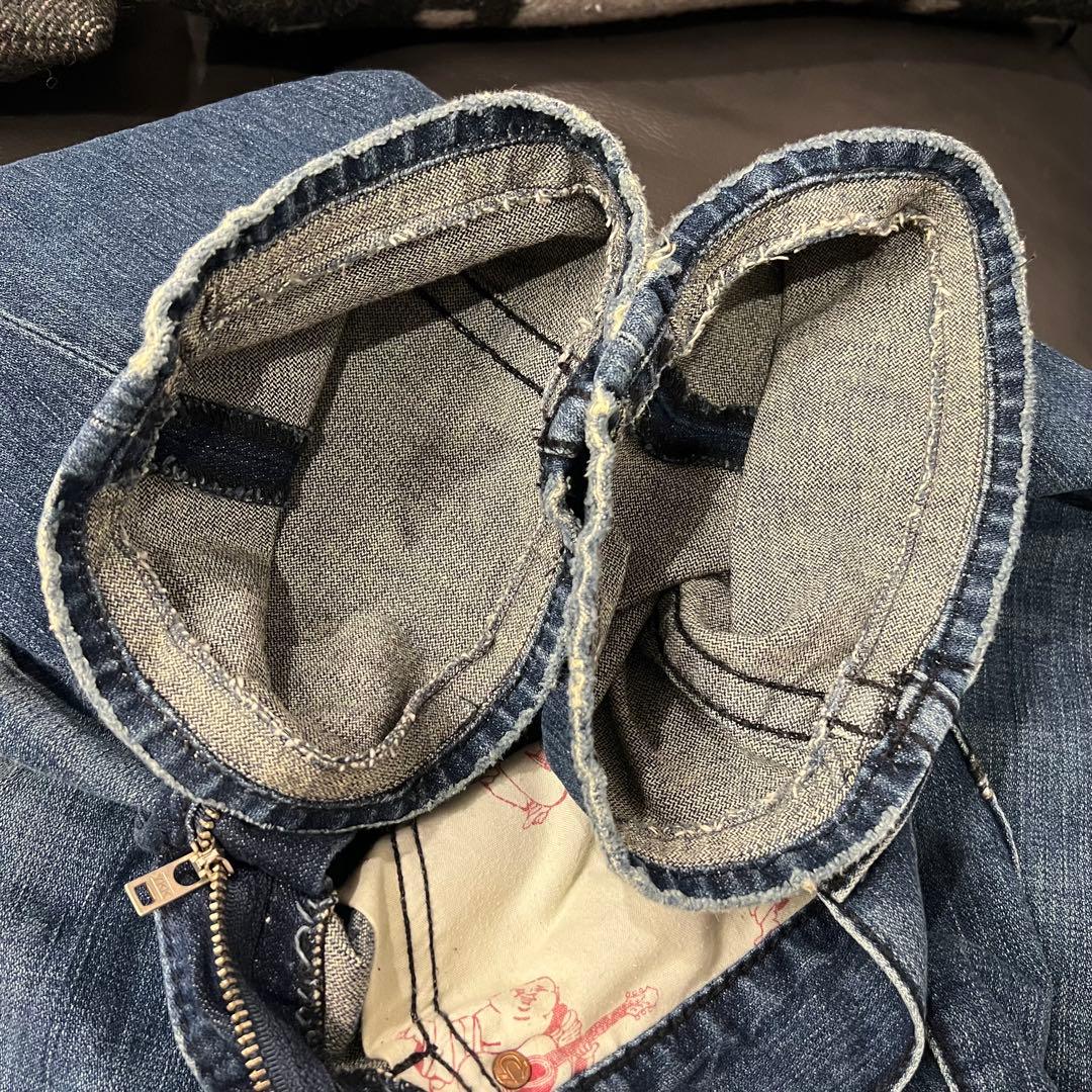 いちご⭐️USA製⭐️TRUE RELIGION RAINBOW JOEY L