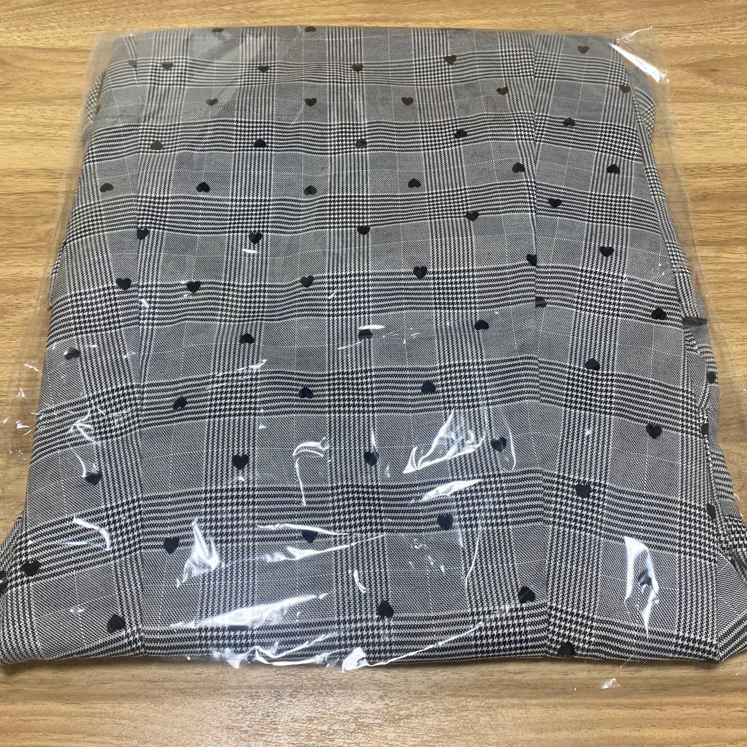 【新品】ハート釦バックレースアップハートフロッキー×チェックワンピース