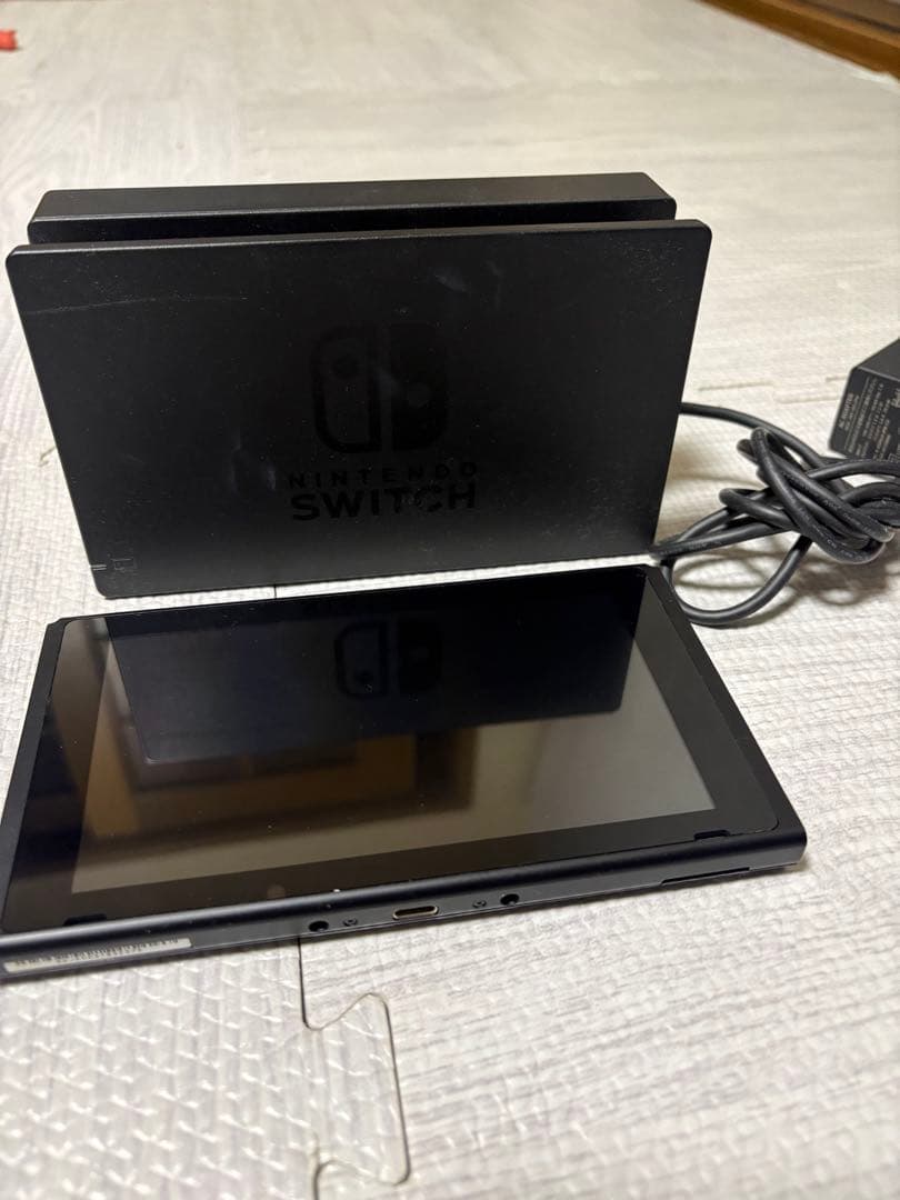 【本体のみ】ニンテンドースイッチ
