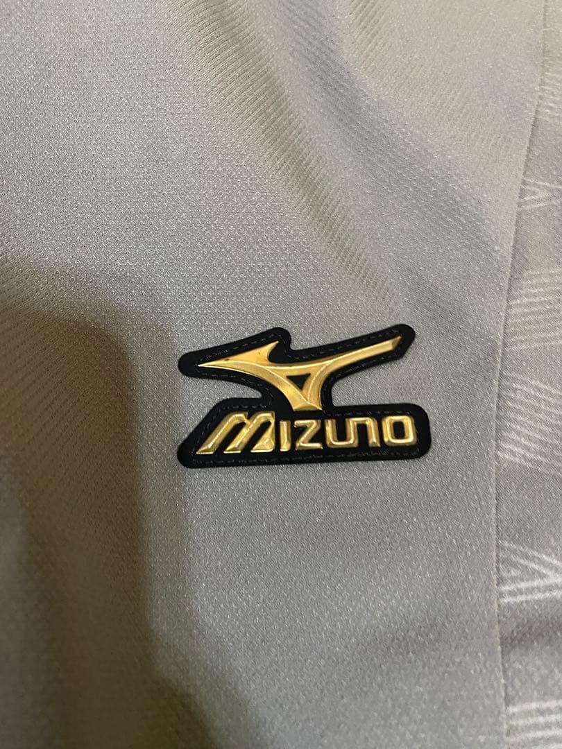 Mizuno レッドジャケット 前面ジッパー付き３点セット