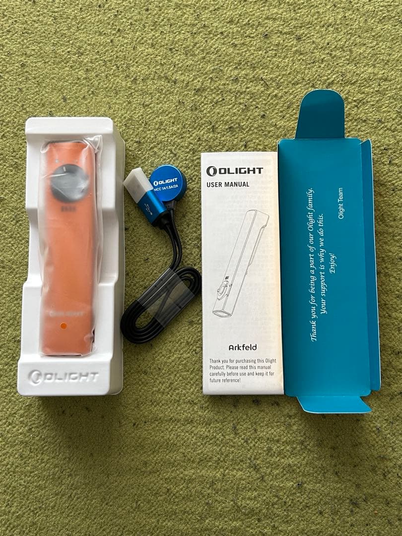 OLIGHT (オーライト) Arkfeld LED＆Class1 オレンジ
